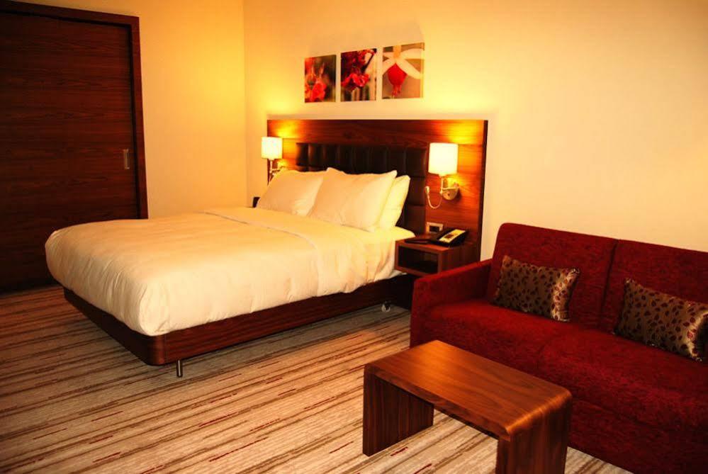 Hilton Garden Inn Eskişehir Extérieur photo