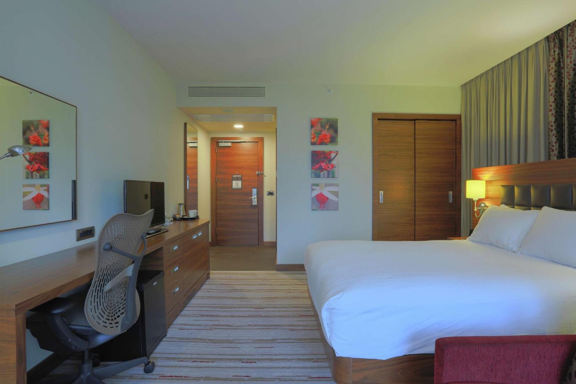 Hilton Garden Inn Eskişehir Extérieur photo