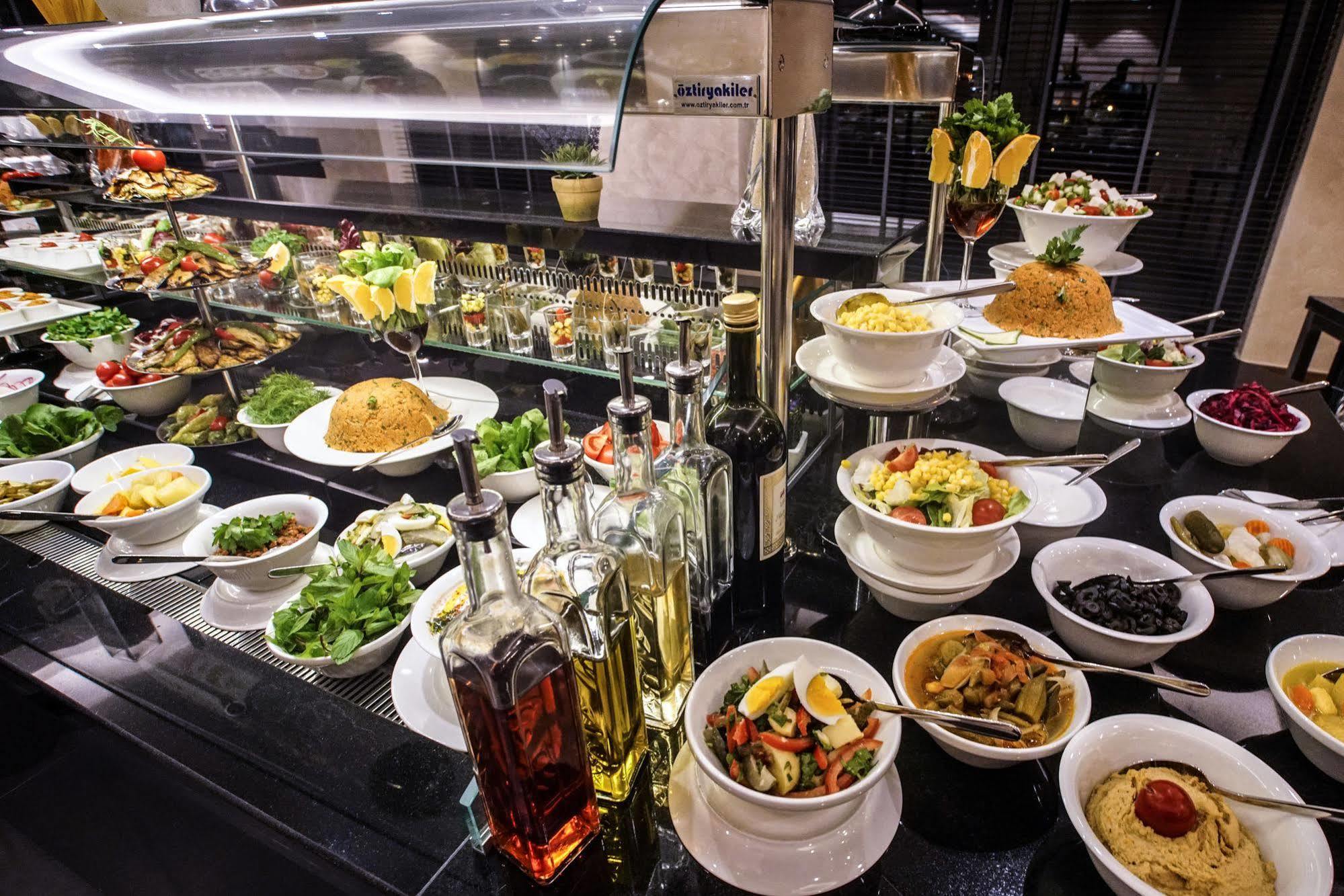 Hilton Garden Inn Eskişehir Extérieur photo